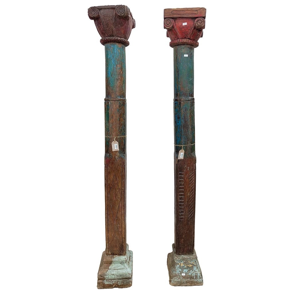 Set di 2 colonne in legno con finitura artigianale marrone 30x28x220h cm