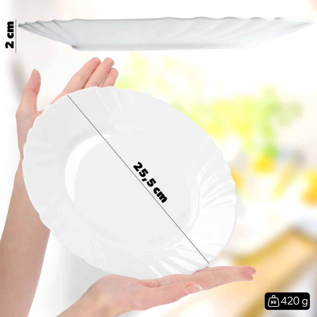Set di stoviglie KADAX composto da 6 piatti, colore bianco.