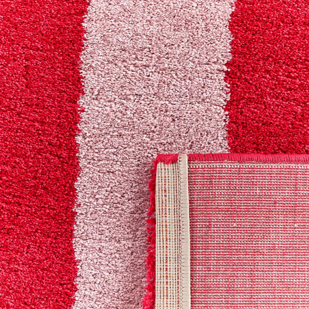 Tappeto da interno a righe rosse e rosa