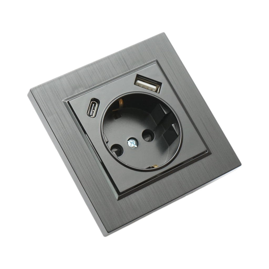 Presa Schuko da incasso nera 220V, 16A, 2xUSB A+C 5V 2.1A, ABS 80x80mm