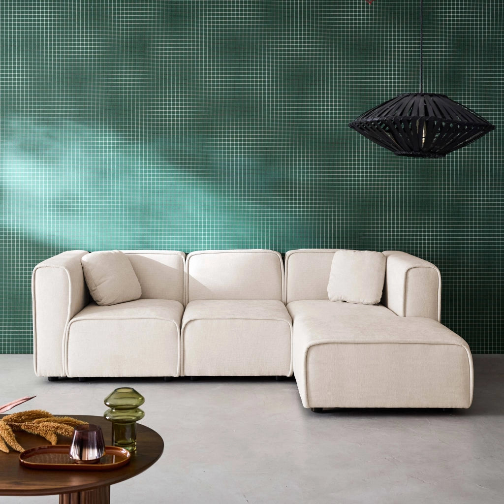 Divano angolare destro in tessuto, 3 posti, beige