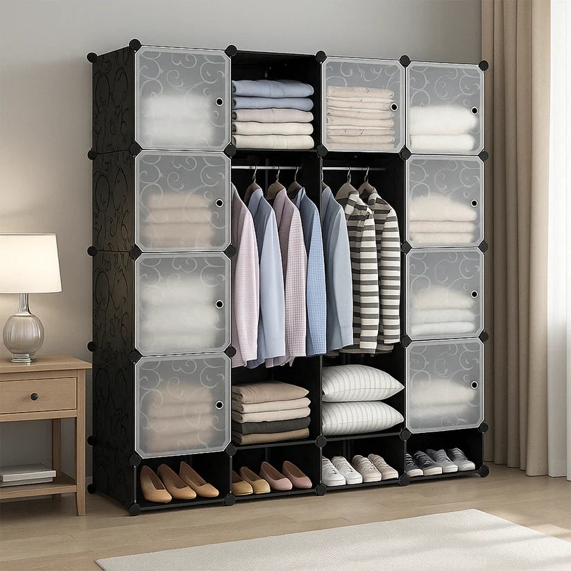 Armadio componibile con misure 165x147x36 cm, ideale per ogni stanza.
