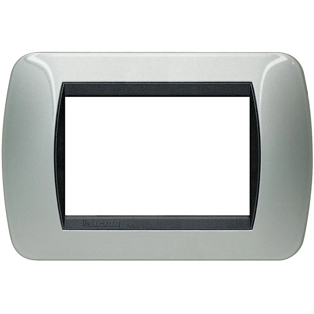 Living Int. - Placca 3 posti alluminio - L4803AL