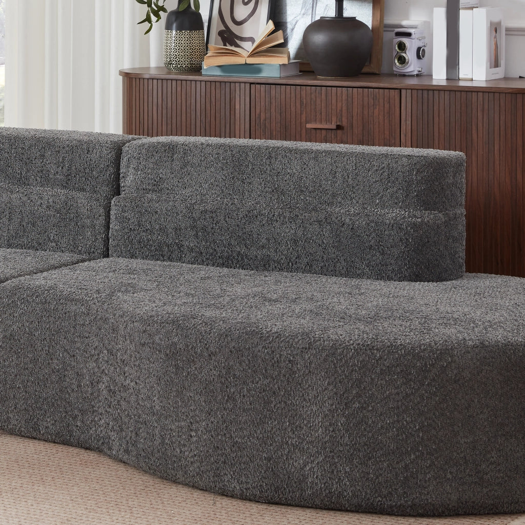 Divano modulare 2 pezzi con schienale a livelli e cuscini in chenille grigio
