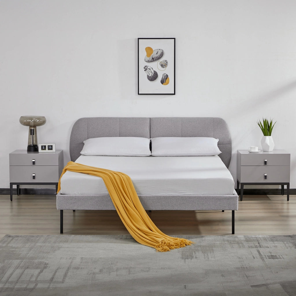 Letto Francese Porvoo con Testiera e Materasso 140x200 cm Rivestimento in Tessuto - Grigio [en.casa]