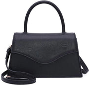 Clutch per donna in pelle con applicazione a sbalzo nera