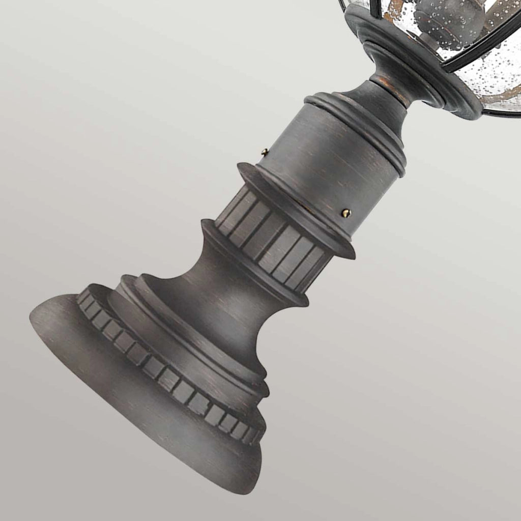 Lampada da esterno su basamento bronzo E14 Halleron Kichler