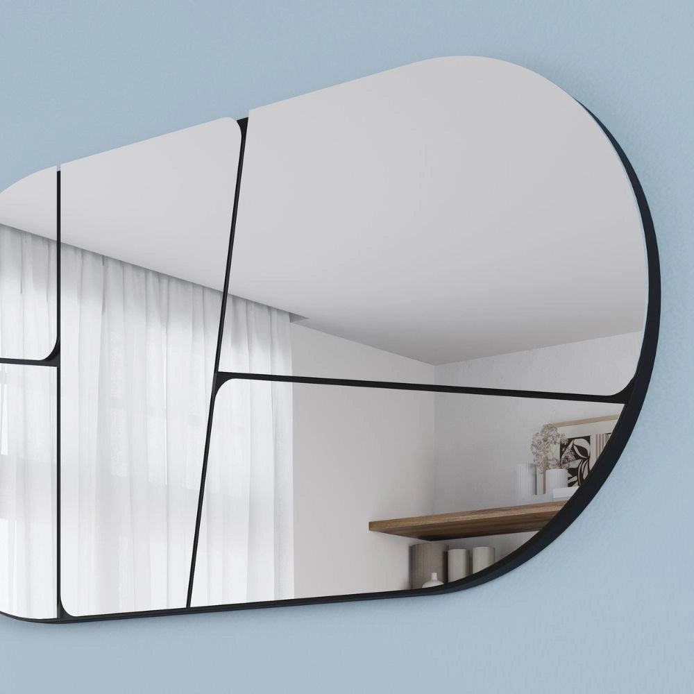 Specchio ovale da parete Otis con design astratto e fondo nero 80x40H
