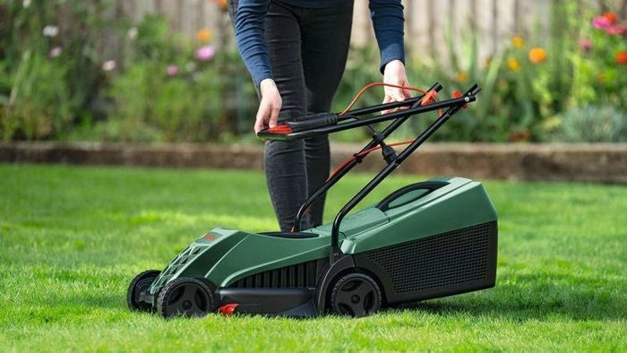 RASAERBA ELETTRICO 1200W 32CM PRATO 300MQ CESTO 31L BOSCH EASYROTAK 32 235