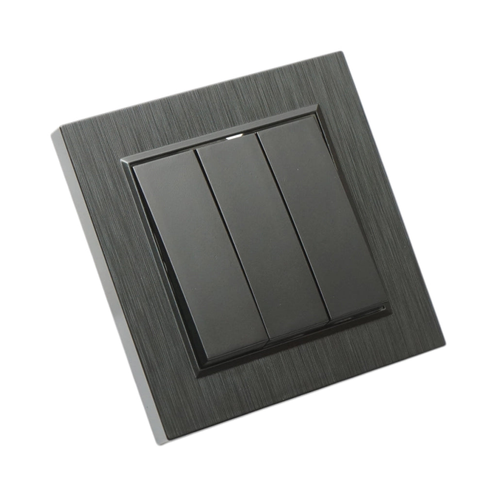 Interruttore triplo da incasso nero 220V, 10AX, ABS 80x80mm