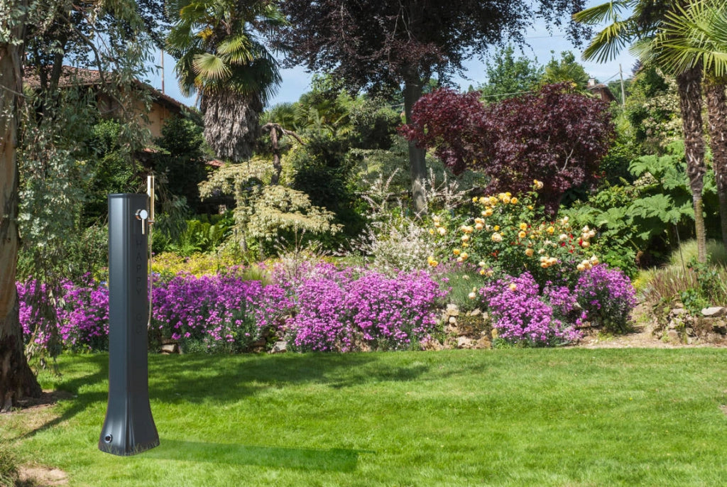 Doccia Solare da Giardino 23L Miscelatore e Doccetta Mobile Arkema Happy Go Ruby