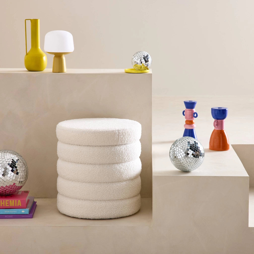 Pouf contenitore in bouclé, bianco