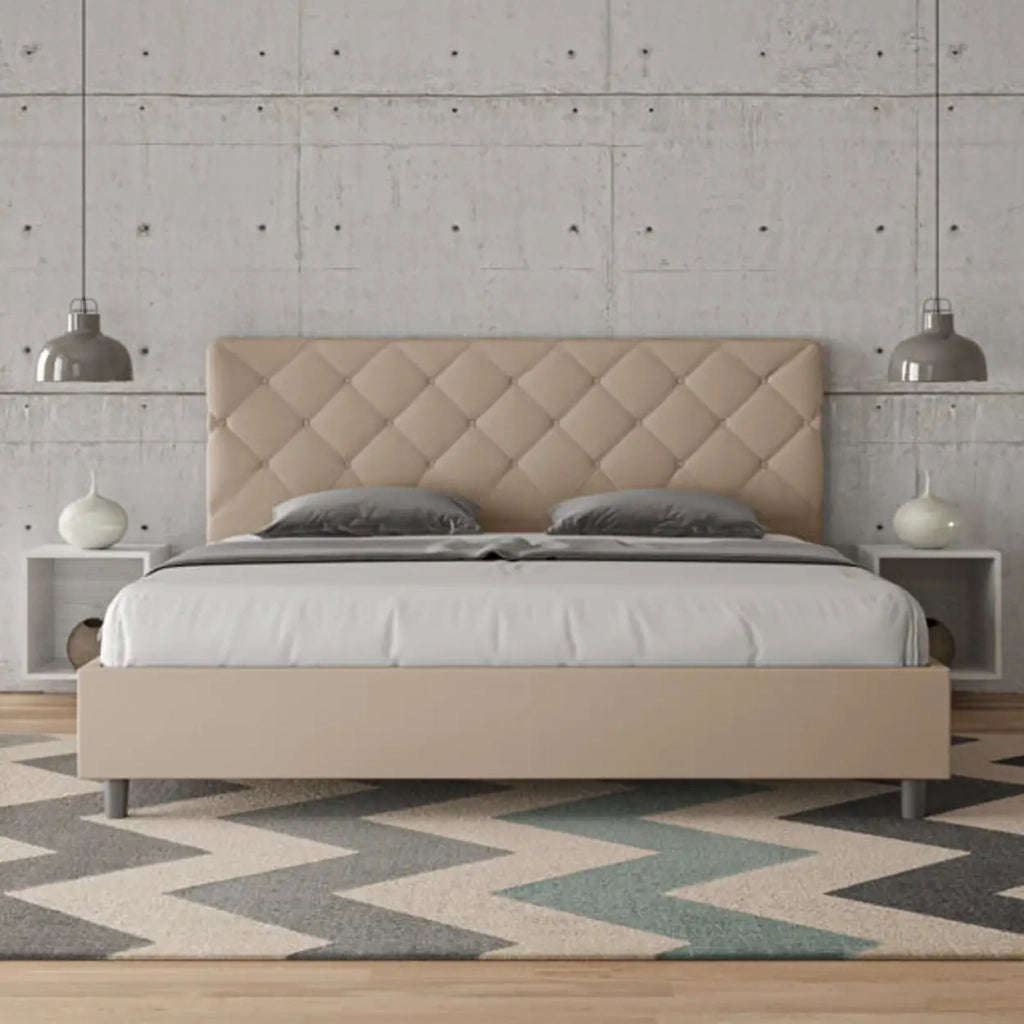 Letto con rete imbottito 180x210 similpelle tortora Priya