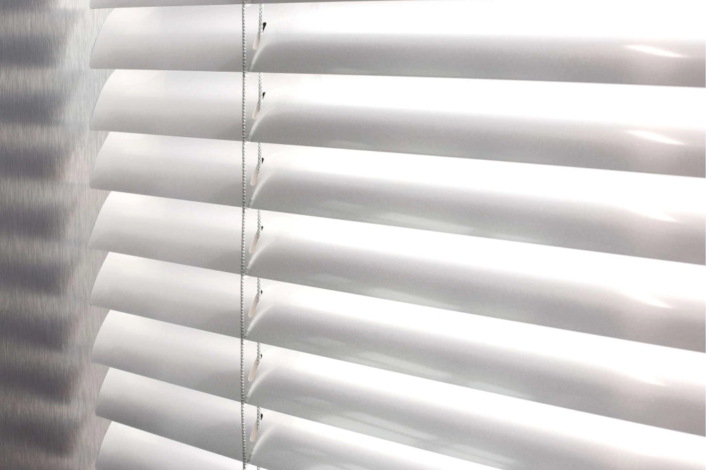 Tende Veneziane in Alluminio con Corda Autobloccante, Bianca 120x250