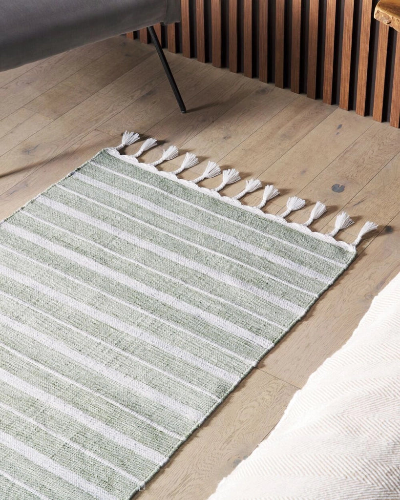 Tappeto verde 80 x 150 cm per soggiorno e camera da letto con frange a righe