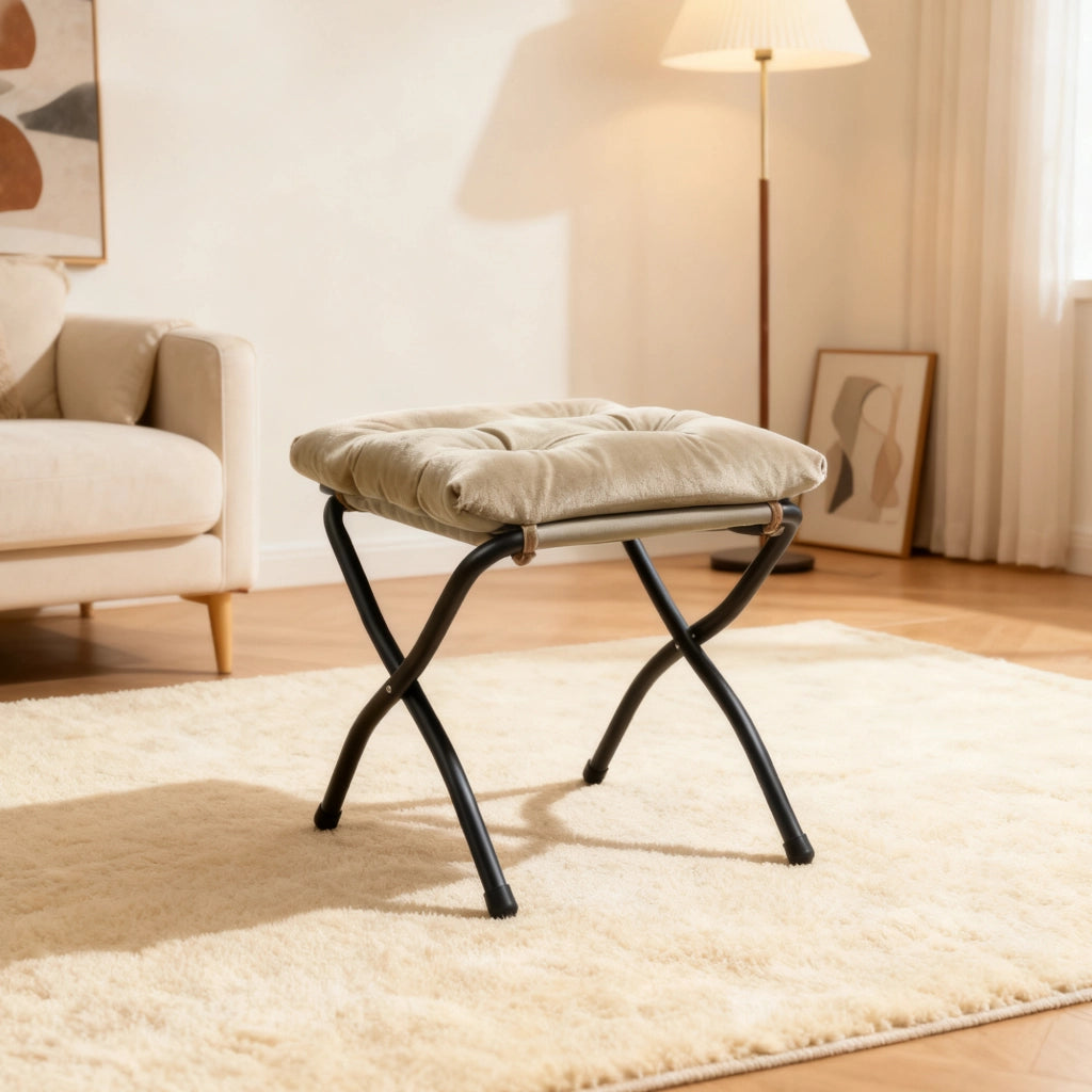 Poltrona con poggiapiedi e tasca laterale con braccioli imbottiti e cuscino ergonomico in tessuto khaki