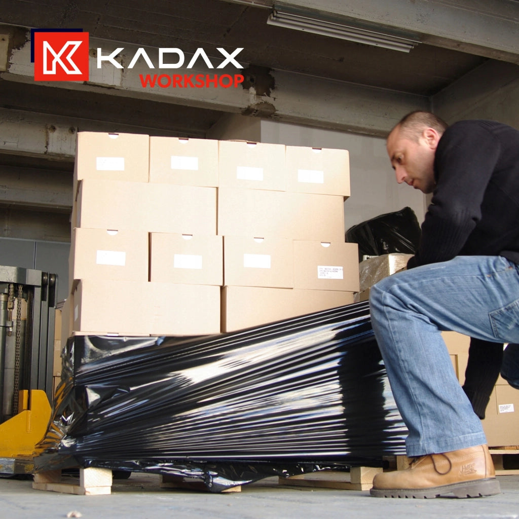 Pellicola estensibile KADAX XL nera, resistente, opaca, 2,5 kg, rotolo da 2 pezzi