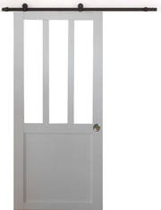 Porta scorrevole da officina rivestita di bianco con larghezza 83 + guida in acciaio nero + 2 gusci installati